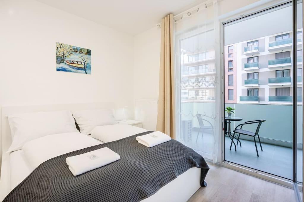 Oaks Studio With Balcony Budapeşte Dış mekan fotoğraf